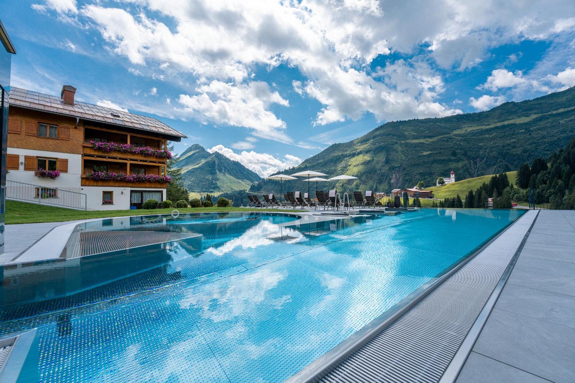 Hotel Alpenblume دامولس المظهر الخارجي الصورة