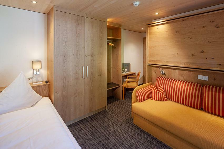 Hotel Alpenblume دامولس المظهر الخارجي الصورة